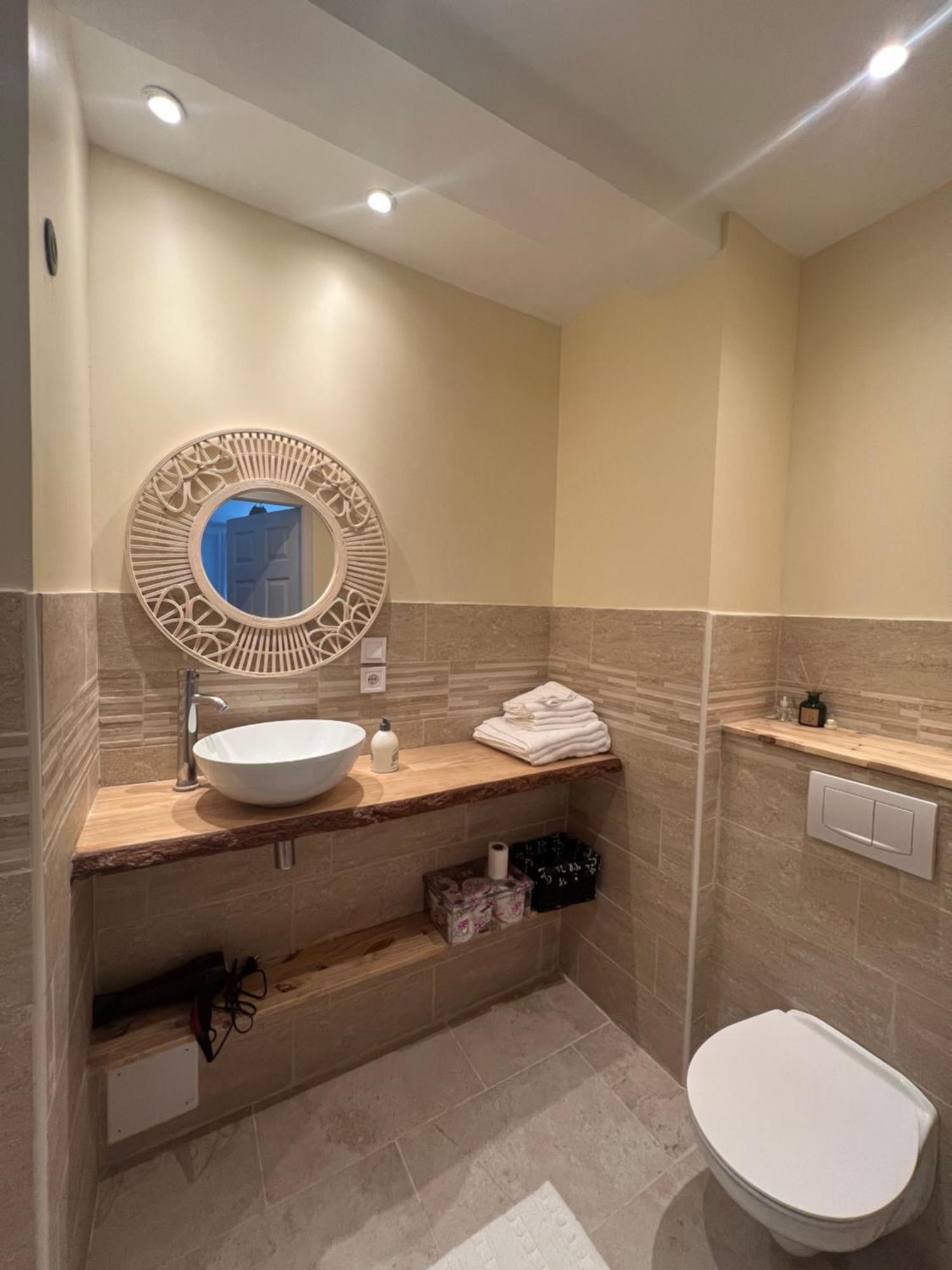 Un Peu De Campagne Hotel Saint-Gilles-de-la-Neuville Ngoại thất bức ảnh